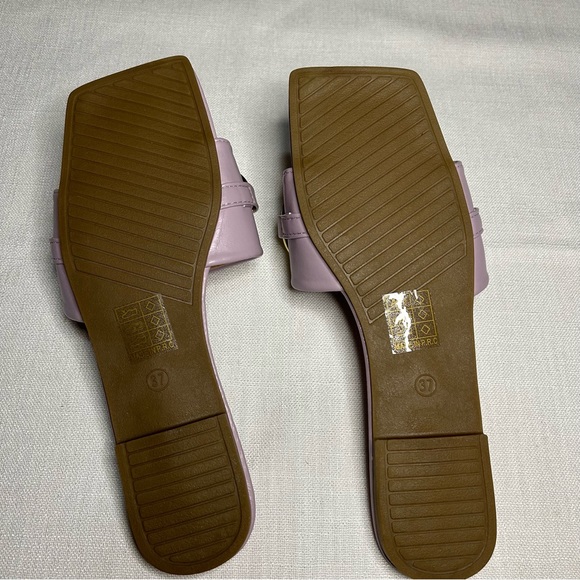 Malien lilac sandals with gold chain - size 7 - Picture 3 of 3